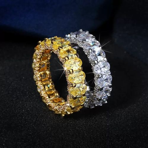 Royal Sparkle Luxury Oval Moissanite Diamond Eternity Wedding Band