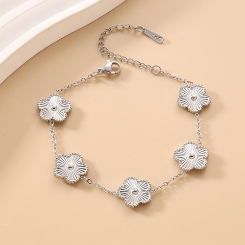 Radiant Bloom Floral Bracelet & Earrings Set — Gold or Silver