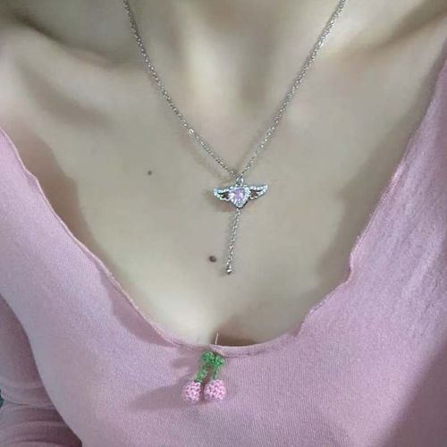 Heart of Love Zircon Necklace - Women's Romantic Angel Collarbone Chain, Light Luxury Heart Choker
