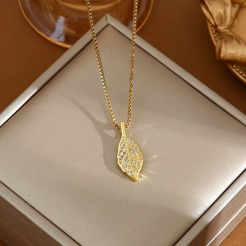 Golden Leaf Titanium Steel Necklace for Women - Fashionable Versatile Pendant Lock
