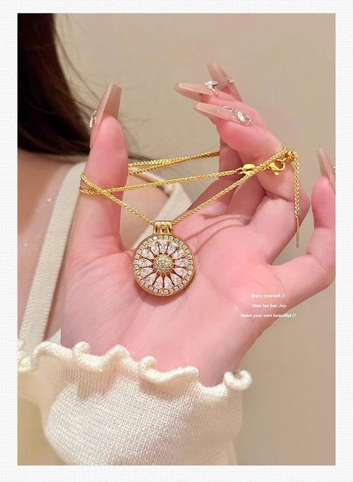 Sparkle! Traditional Compass Necklace - New Chinese Style Retro Lemon Slice Pendant Hollow & Elegant