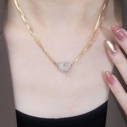 New Magnetic Snake Chain Necklace with Sparkling Zircon Heart | Dainty Unique Design for Trendy Women