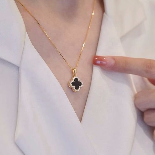 Luxury Minimalist Clover Collarbone Chain  Viral Ins Style Christmas New Year Gift for Her