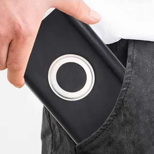 Crafted for the Connoisseur: The Ultimate Stainless Steel & Leather Flask