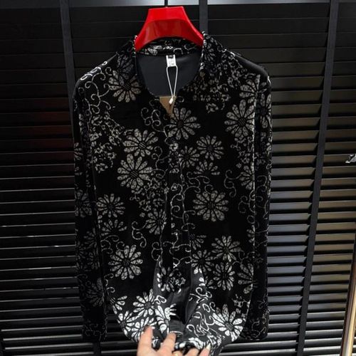 Long-sleeved shirt with a white floral pattern on a black background—a unique,  quiet luxury  piece.