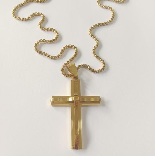 Men's Gold-Plated Cross Pendant Necklace, Personalized Christian Jewelry, Showcase Your Faith & Style