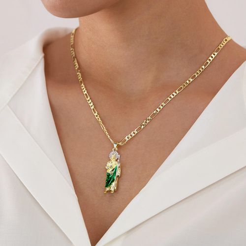 Gold Plated St. Jude Thaddaeus Necklace, Personalized Religious Jewelry to Showcase Your Faith and Elegance