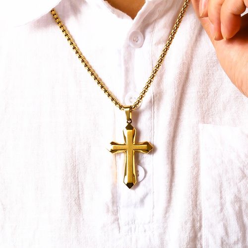 Gold Plated Stainless Steel Cross Pendant Necklace, Personalized Christian Jewelry to Show Your Faith and Style