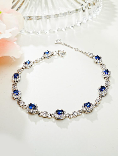 Fashionable and Luxury 925 Silver Inlaid High Carbon Diamond Versatile Simple Flower Women's Blue Treasure Egg Shaped Bracelet
