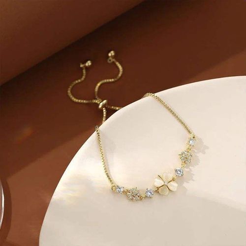 Luxury Zircon Opal Clover Adjustable Bracelet for Women New Fashion Sparkling Flower Bracelet Wedding Jewelry Bracelet