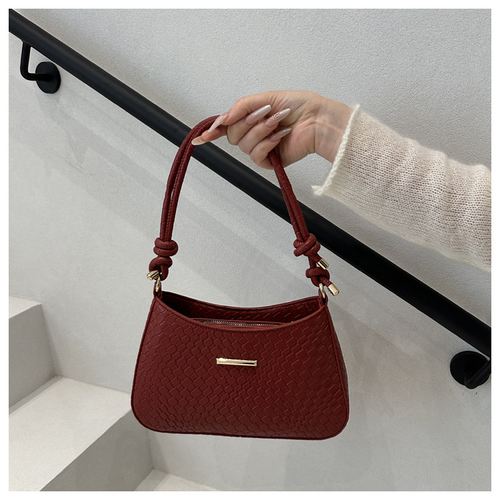 Simple solid color zipper shoulder bag