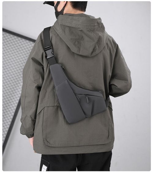 Mochila tática antirroubo para homem com vários bolsos