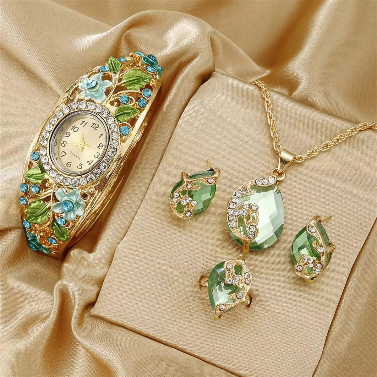 Flower Green Diamond Women's Quartz Watch Set