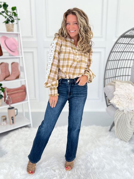 Closet Classic - PETITE Judy Blue Tummy Control Classic Straight Leg Jean