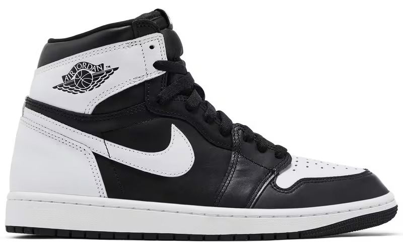 Jordan 1 Retro High OG Sneakers in White And Black Color, Men'S Casual Lifestyle Sneakers, Comfortable Premium Footwear, Model DZ5485-010