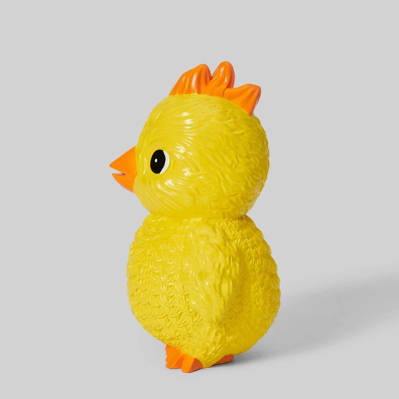 Funny Little Chick Figurine – Adorable Desk Buddy for Stress Relief & Home Decor