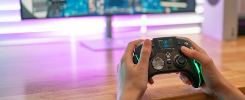 Turtle Beach Stealth Pivot Wireless Smart Game Controller Officially Licensed for Windows PC – Rotating Modules, Display Dashboard, Hall-Effect Sticks, Remappable Buttons, Bluetooth, 20-Hour Battery