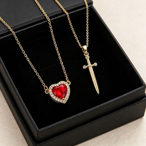 Heart-Piercing Sword Necklace ⚔️ Black Gift Box 🎁 For Your Lover