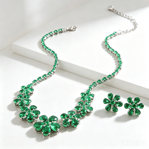 Emerald Jewelry Set