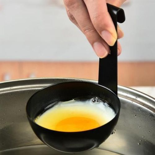 Kitchen Egg Poaching Cup with Hanging Handle for Steaming and Boiling Eggs