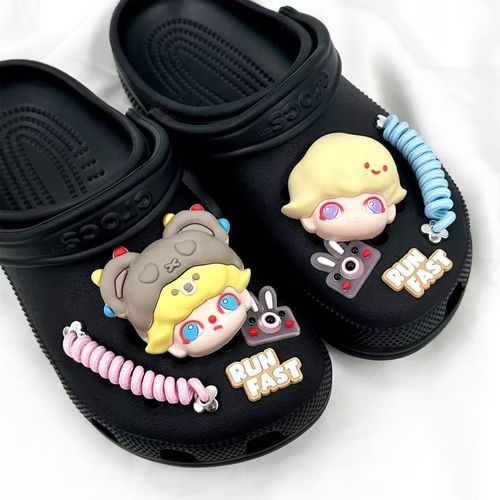 Pop Mart 3D accessories, stereoscopic dolls, crocs, detachable shoe flowers, shoe fasteners, cute and personalized snap fasteners on Instagram