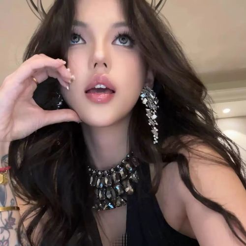 Super sparkling crystal tassel exaggerated earrings, women's light luxury high-end feeling, banquet party earrings, goddess style temperament earrings
