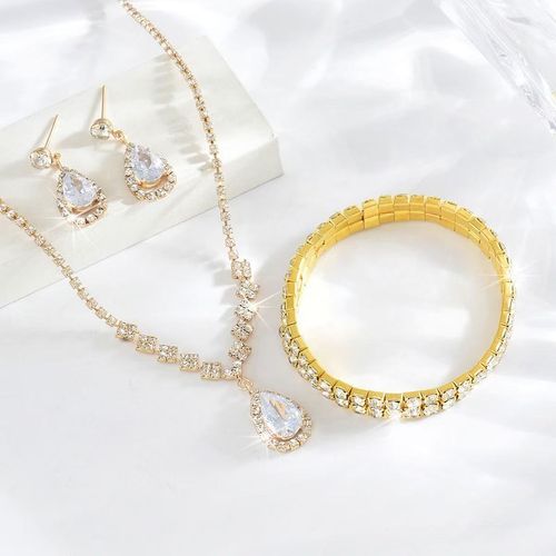Explosive set with water droplet shaped zircon water droplet pendant, simple women's set with elegant collarbone chain