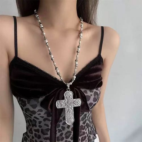 Punk heavy industry style pearl cross pendant necklace for female niche Y2K subculture trend collarbone chain