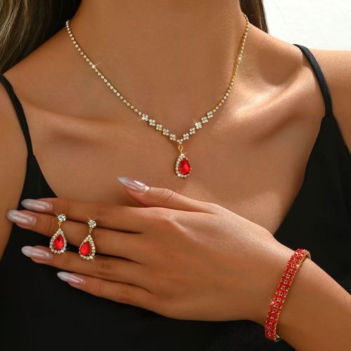 Explosive set with water droplet shaped zircon water droplet pendant, simple women's set with elegant collarbone chain
