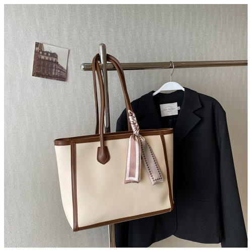 New commuter bag, stylish and simple shoulder bag handbag