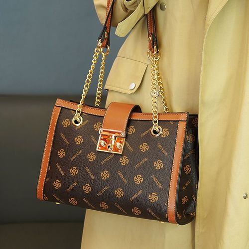 2025 Luxury Designer Handbags for Women Trendy Leather Shoulder Bags Tote Purses Custom Ladies Fashion Bags with Chain