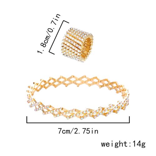 Seven rows of diamonds. Two ways to wear. Retractable magic ring bracelet