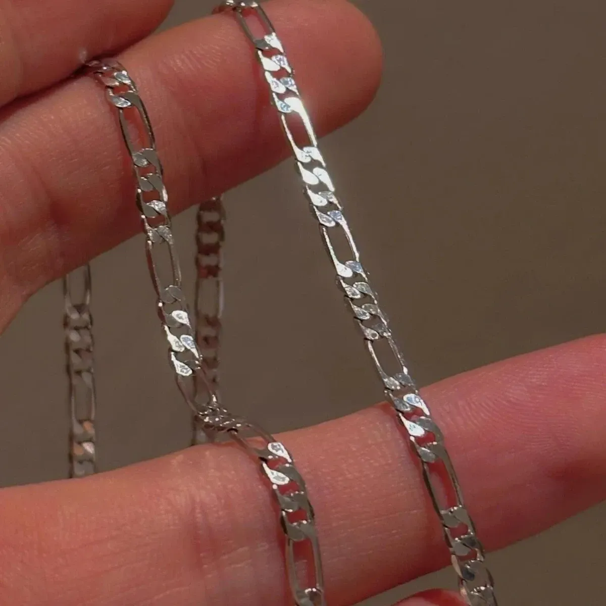 Stainless steel Cuban necklace Unisex style Fashionable titanium steel necklace