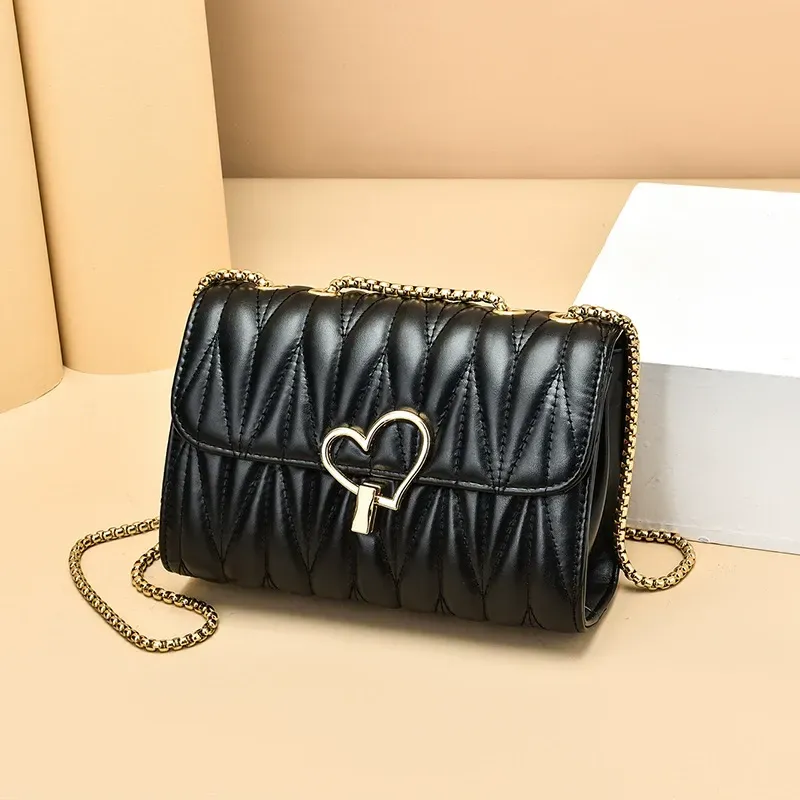 Summer Versatile Chain Bag Hot Style Slung Over One Shoulder Fashion Woman Bag New Handbags