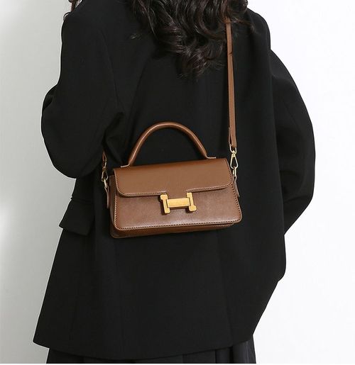 Luxury women's bags, fashionable handbags, trendy and versatile crossbody bags