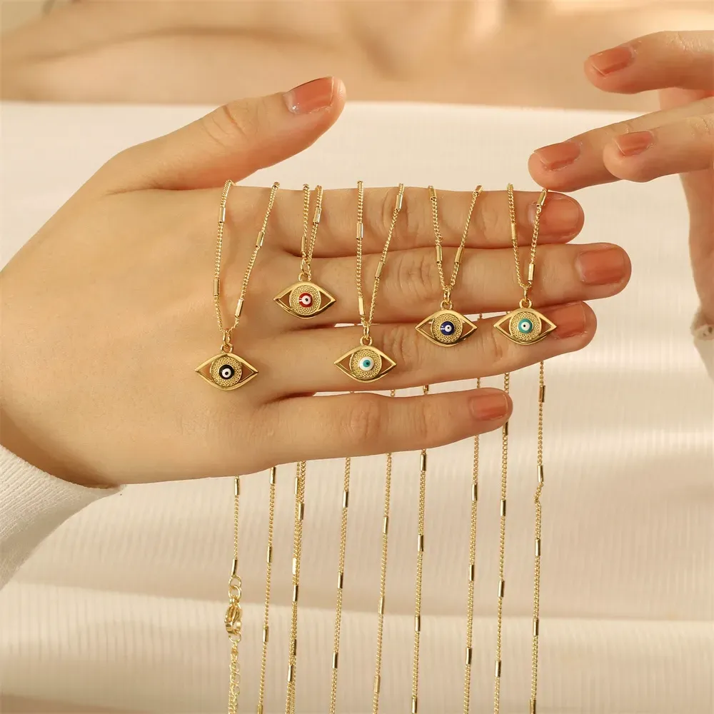 Devil's eye pendant necklace eye clavicle chain does not fade