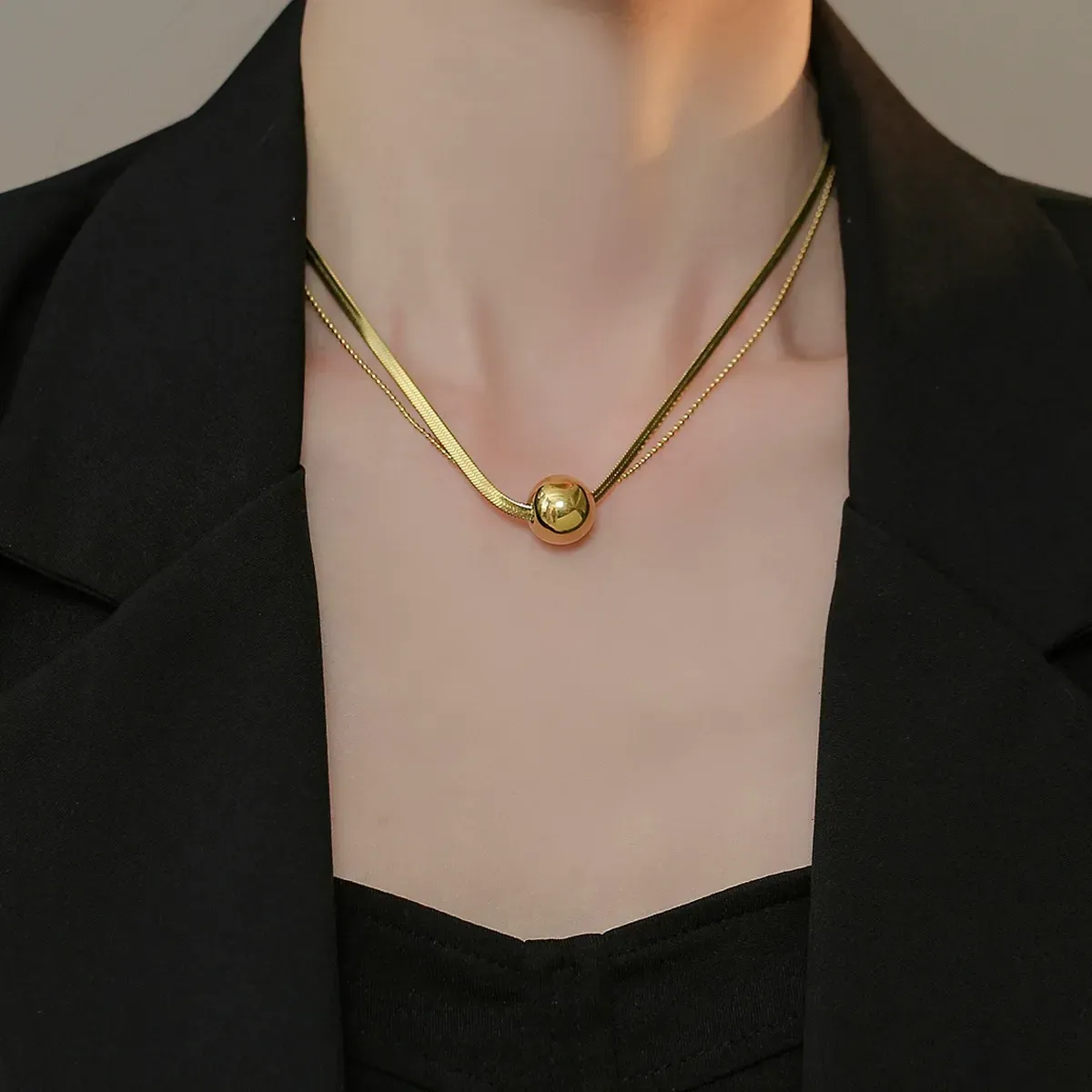 Lucky ball double-layer gold-plated necklace does not fade