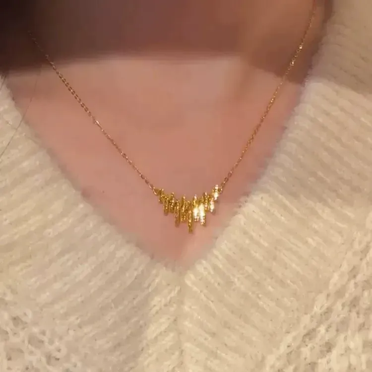 Super flash musical note necklace stainless steel gold-plated necklace