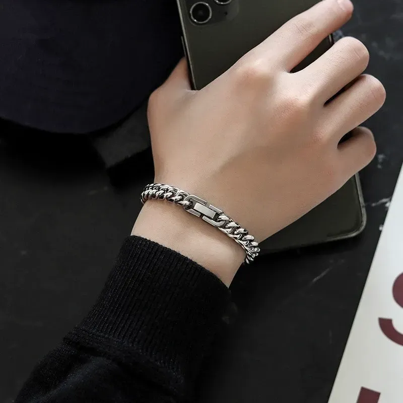 Stainless steel Cuban chain Domineering fashion bracelet