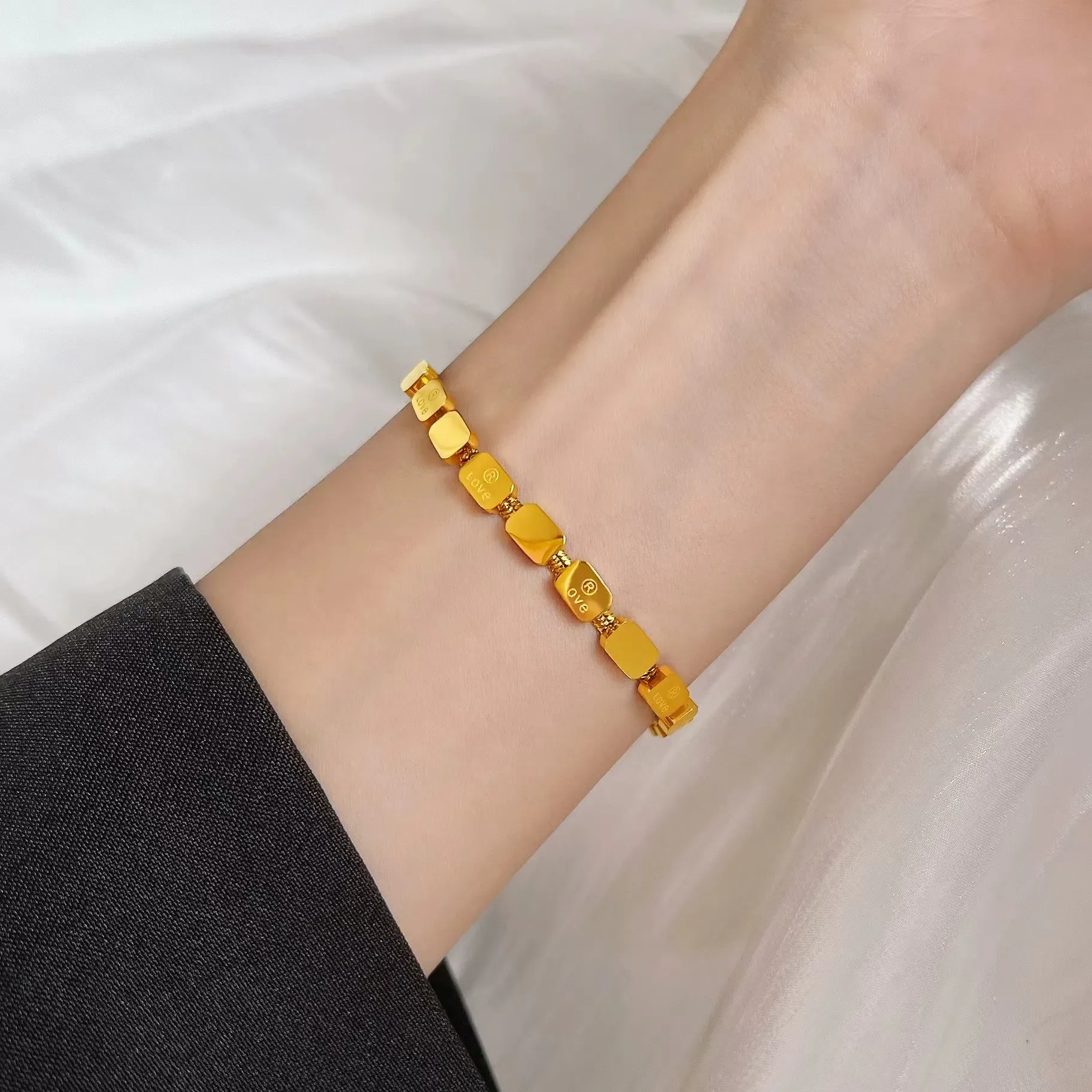 LOVE cube popular gold-plated bracelet titanium steel non-fading jewelry