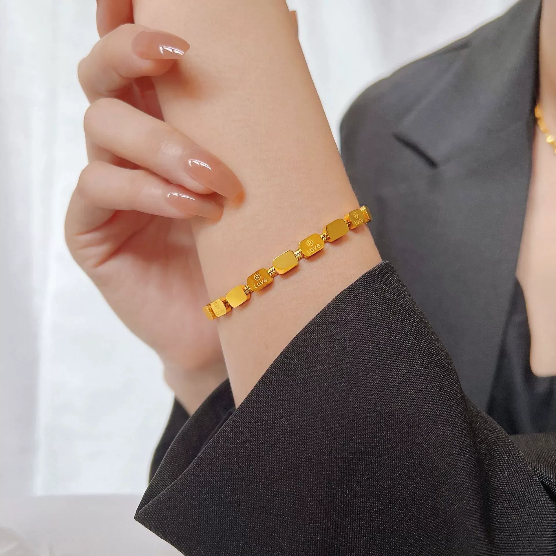 LOVE cube popular gold-plated bracelet titanium steel non-fading jewelry
