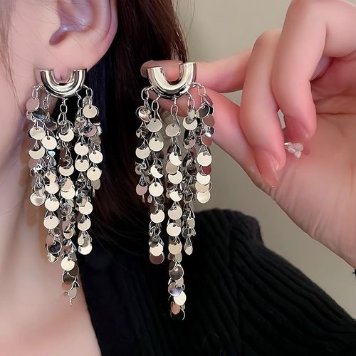 Fashionable and elegant tassel sequins, atmospheric and high-end earrings
