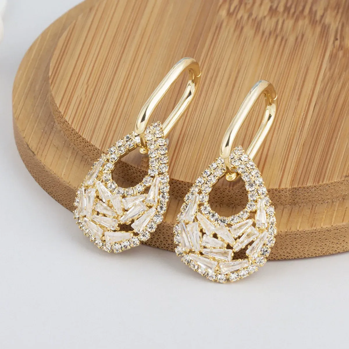 Light luxury high-end zircon teardrop earrings