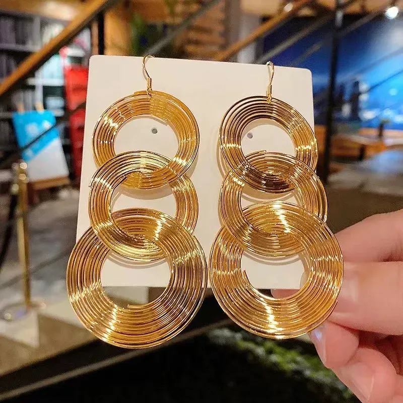Exaggerated metal retro large circle long temperament earrings