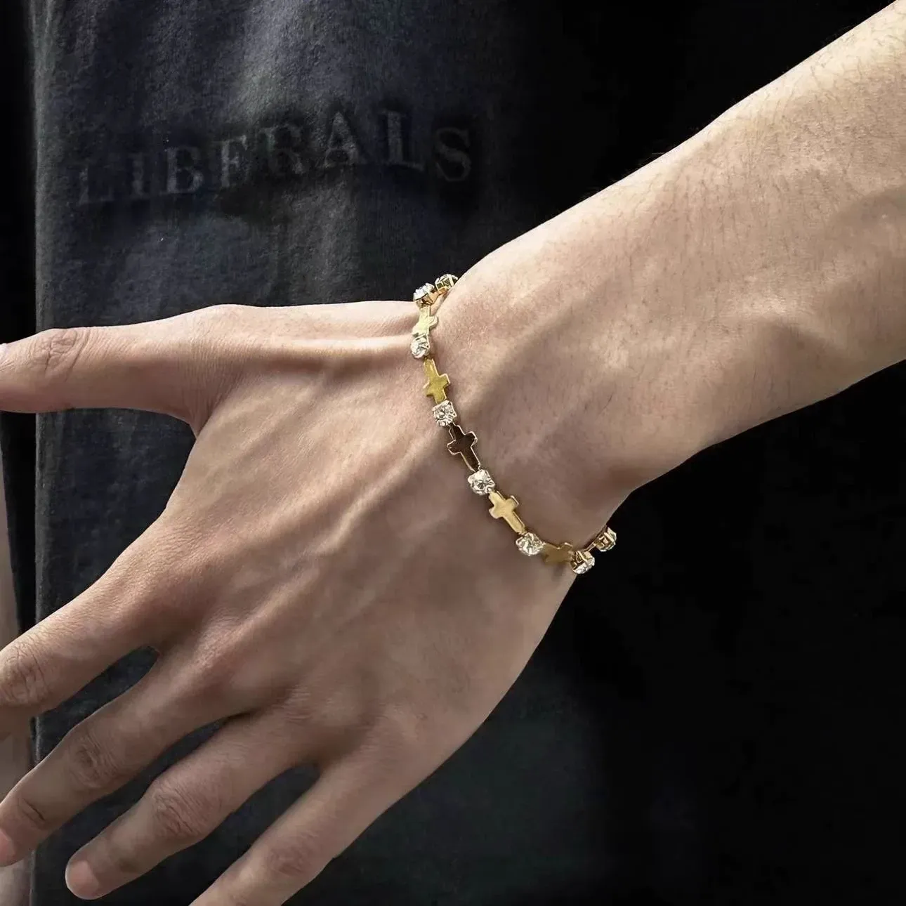 2025 New Cross Splicing Zircon Bracelet