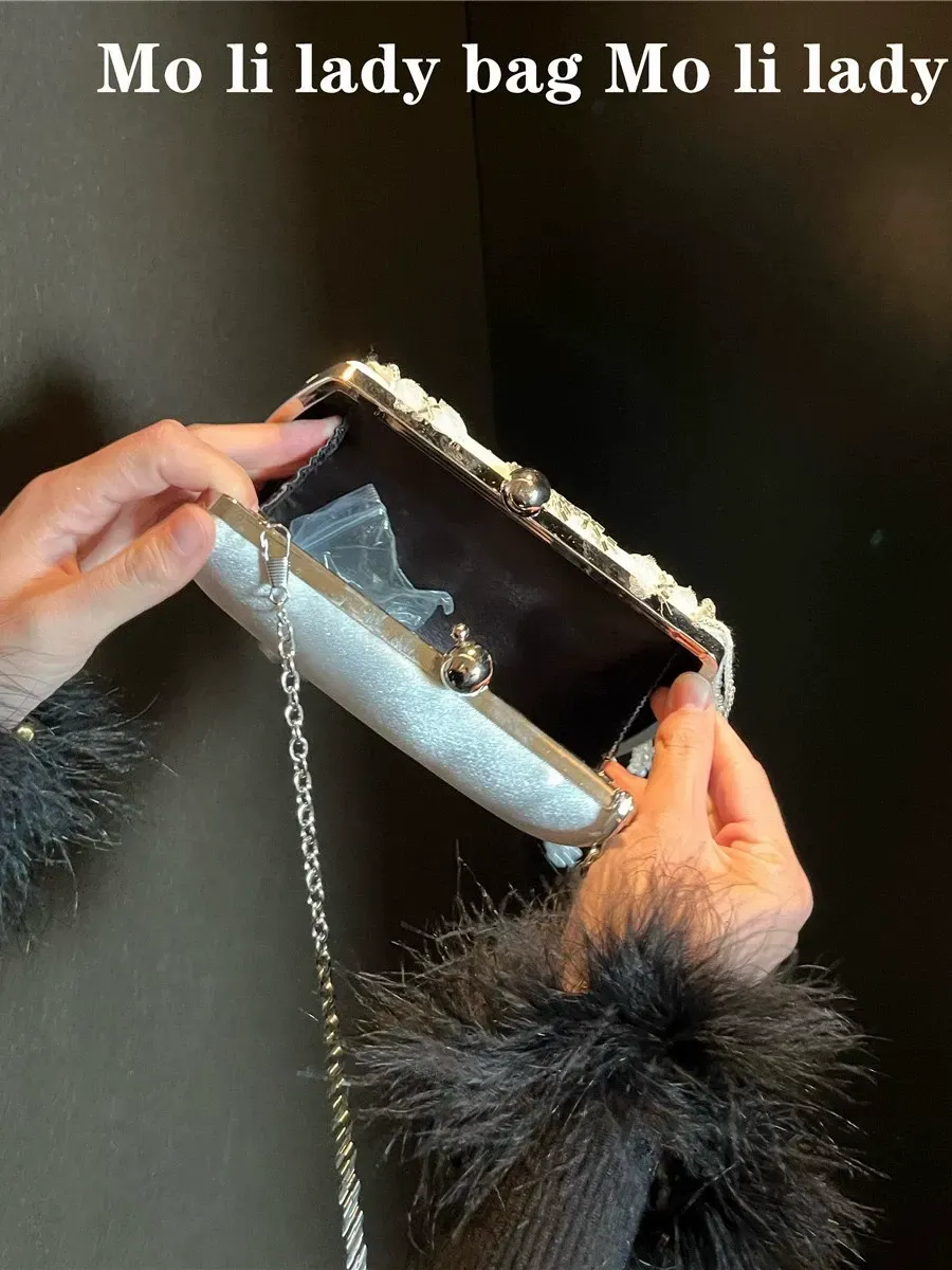 High-end retro handmade beaded crystal white lace tassel clutch crossbody bag small square bag