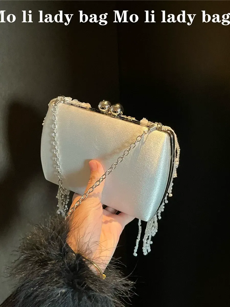 High-end retro handmade beaded crystal white lace tassel clutch crossbody bag small square bag