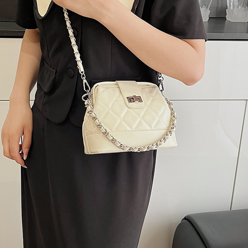 Diamond chain shell bag, niche versatile women's temperament crossbody bag