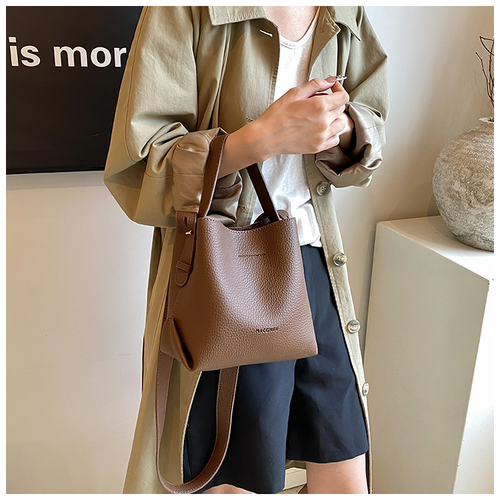 Large capacity retro handbag simple bucket bag wide shoulder strap crossbody bag