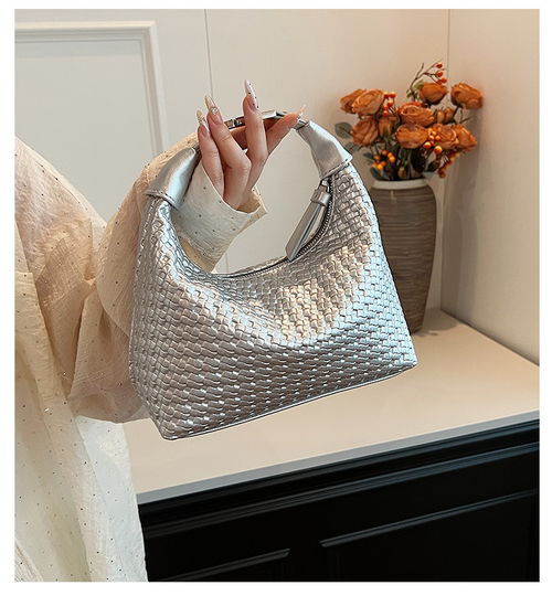 New French braided handbag simple dumpling bag